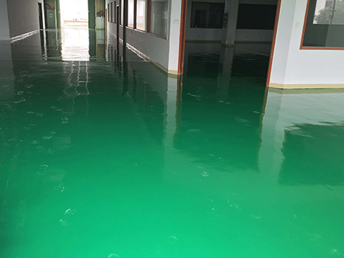 环氧耐磨地坪如何抵抗重型机械碾压施工要点全解析